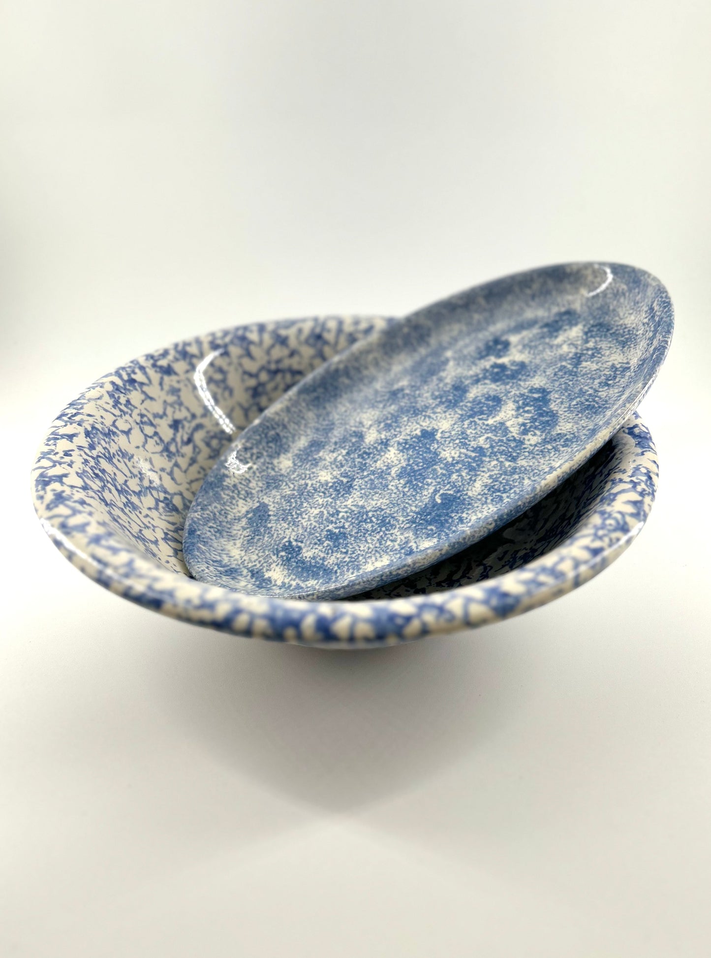 McCoy Spongeware Serving Bowl