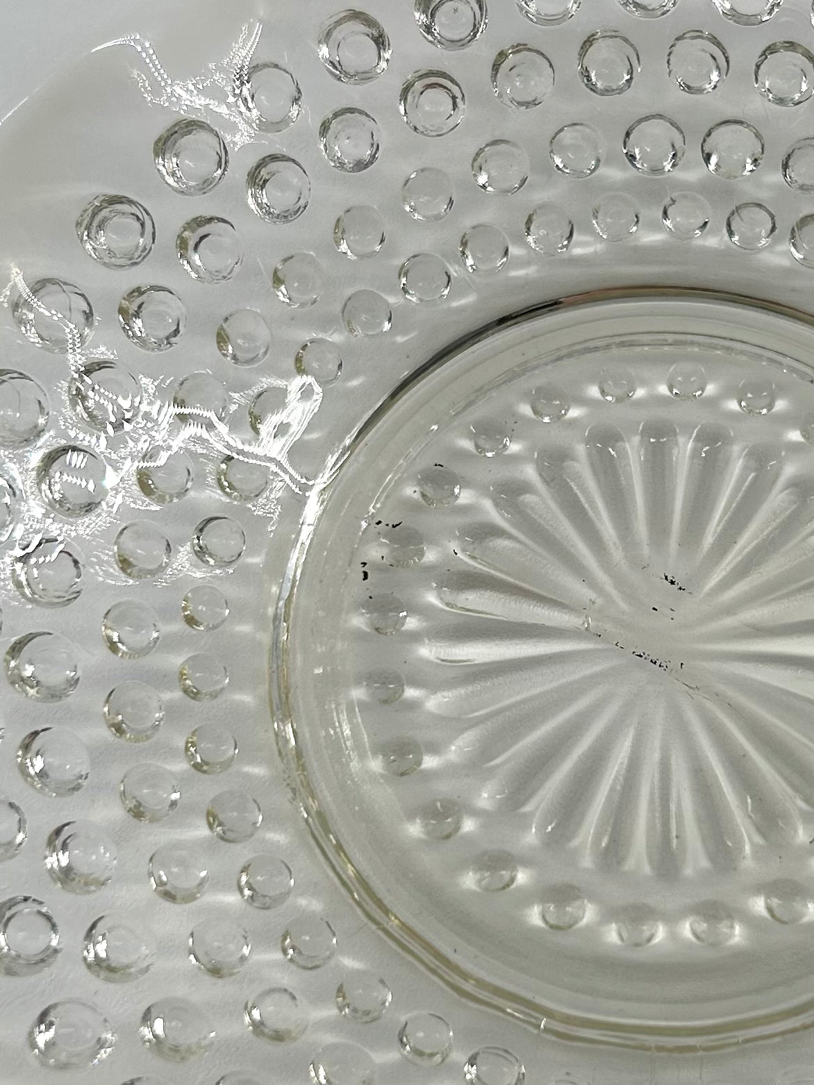Moonstone Hobnail Ruffle Edge Small Plate