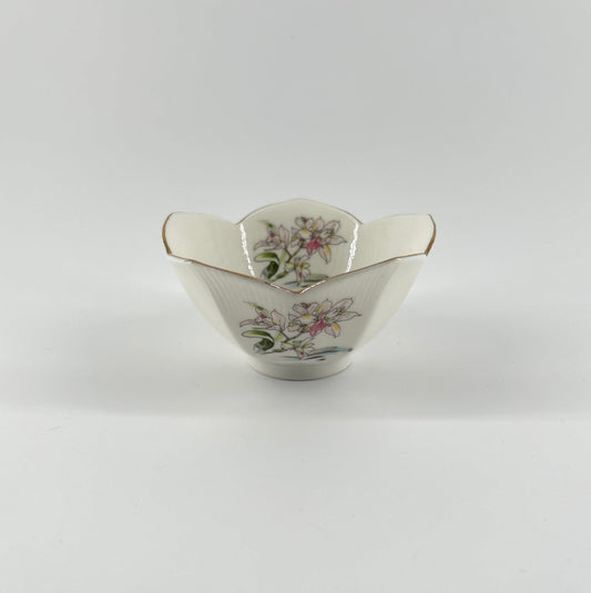 Porcelain Lotus Flower Rice Bowl, Japan