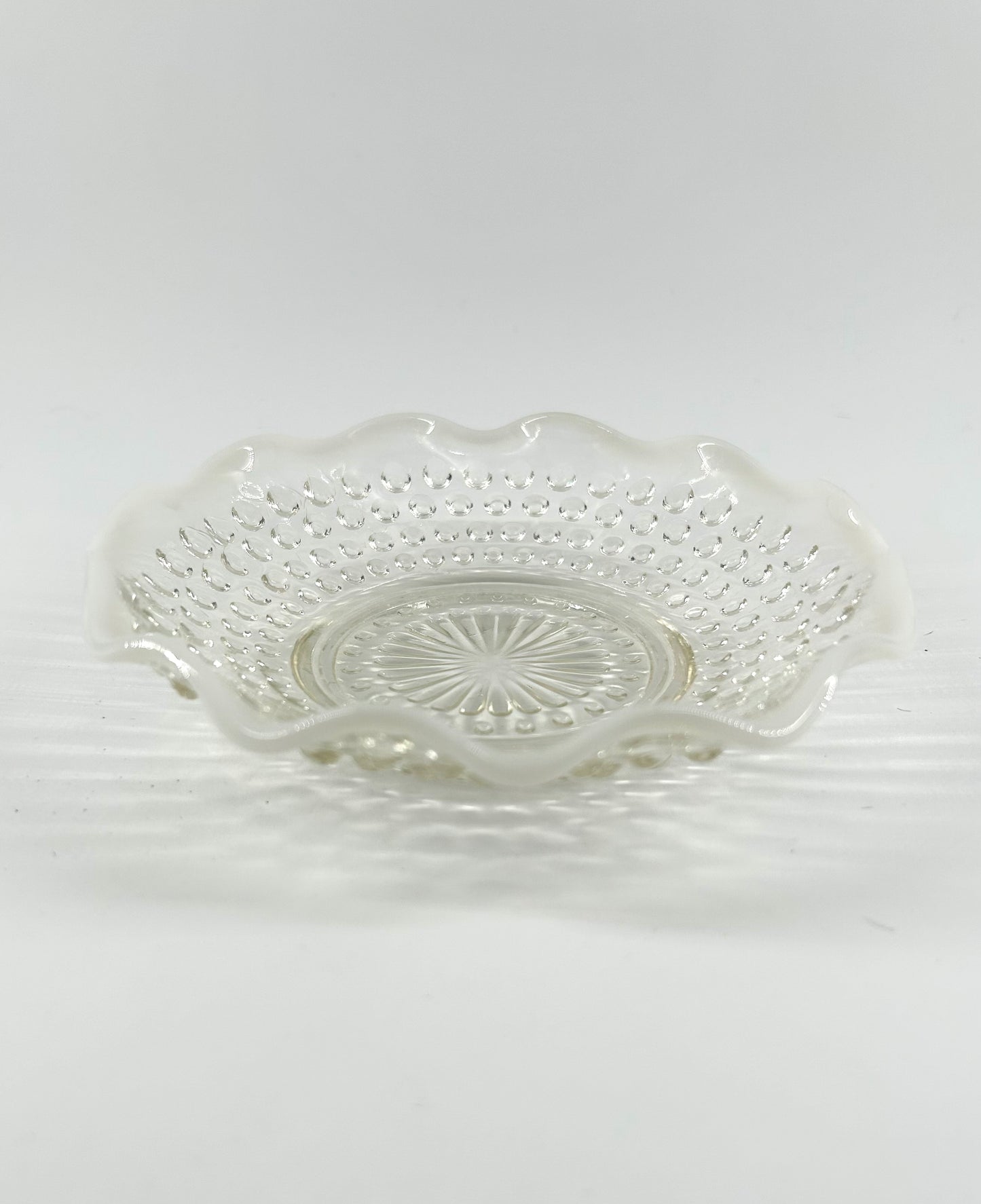 Moonstone Hobnail Ruffle Edge Small Plate