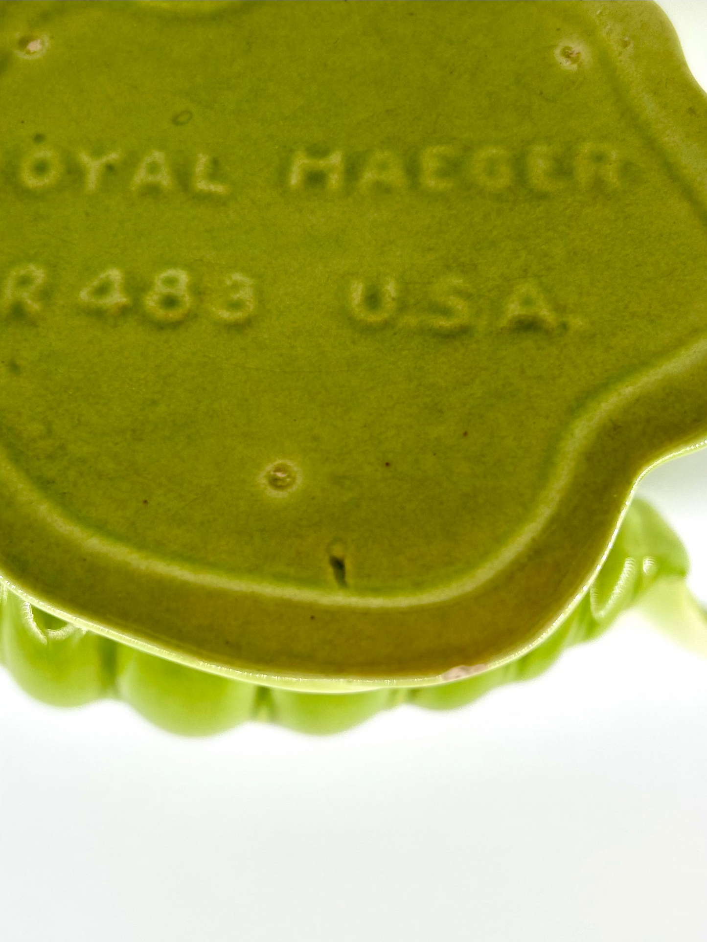 Royal Haeger by Hickman Shell Wave Vase in Green