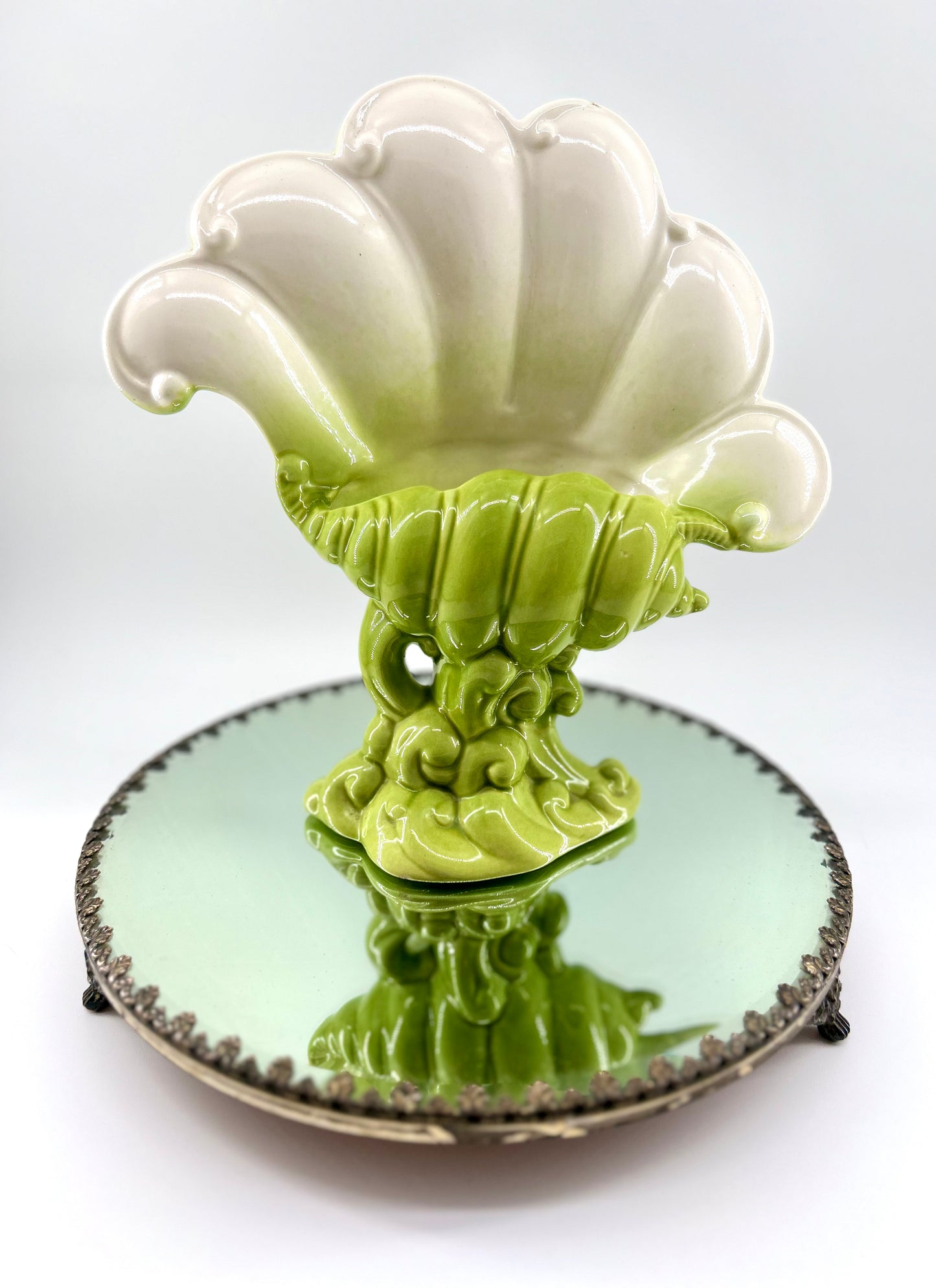 Royal Haeger by Hickman Shell Wave Vase in Green