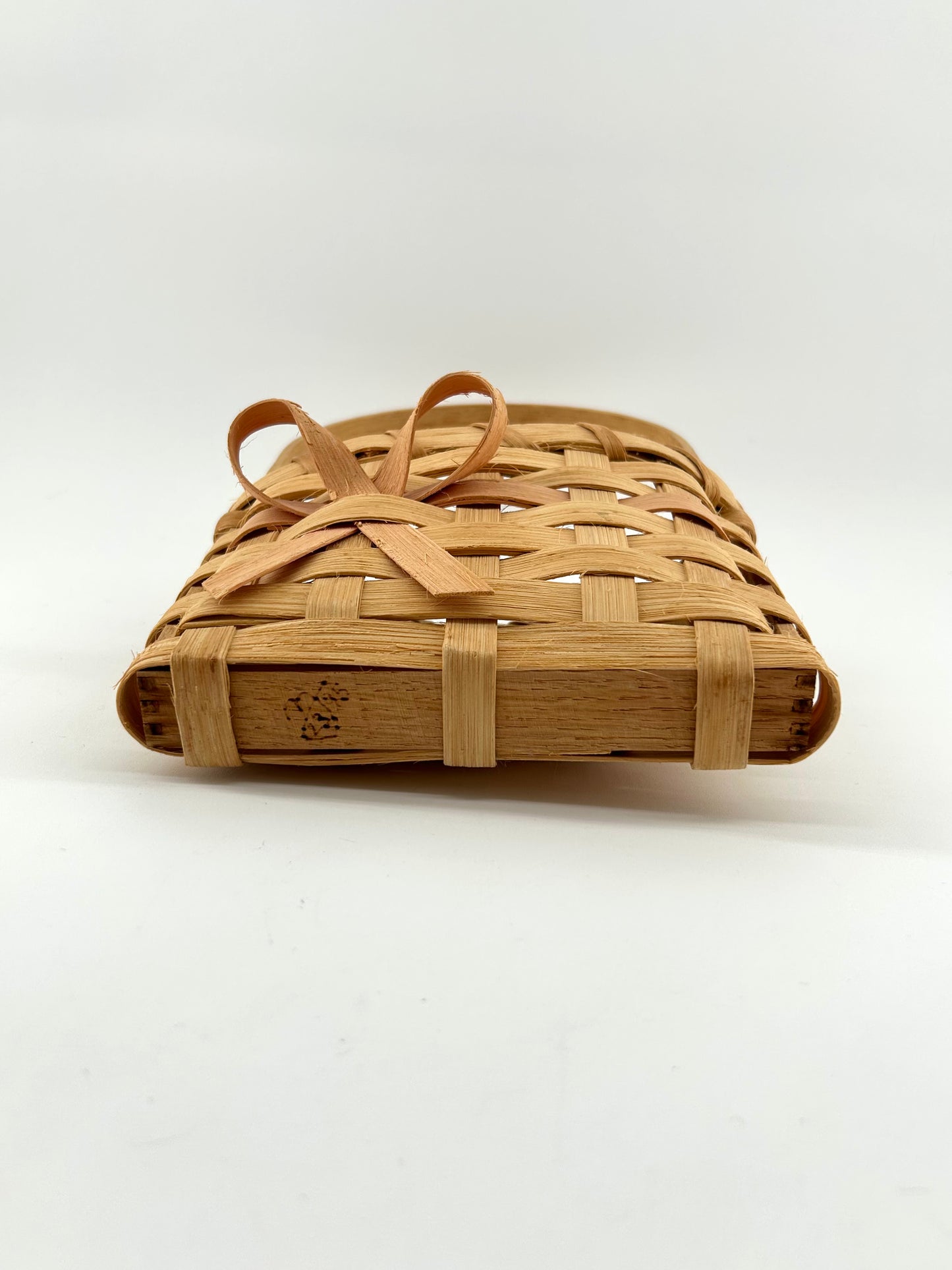 Wall Door Basket With Bow