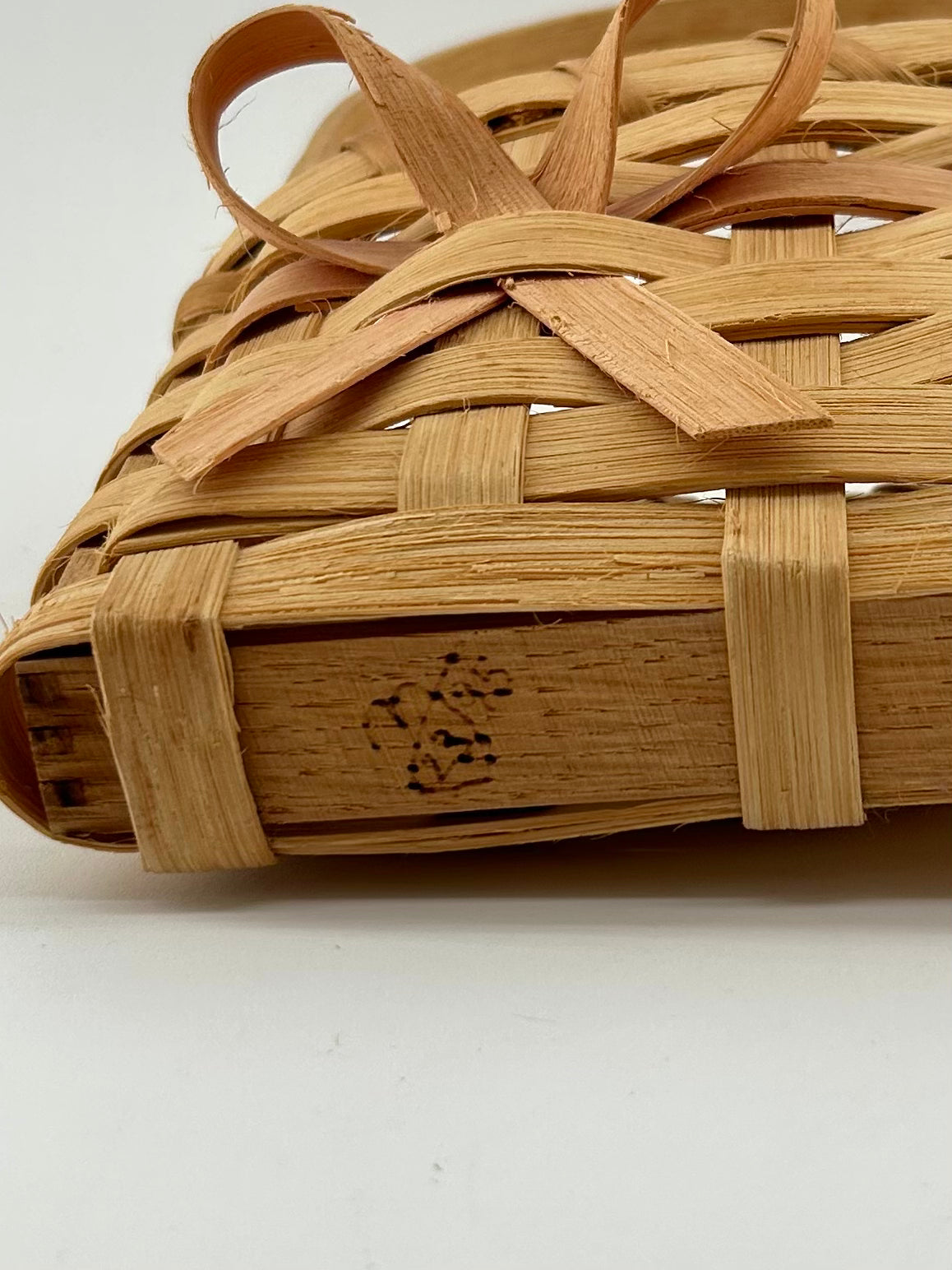 Wall Door Basket With Bow