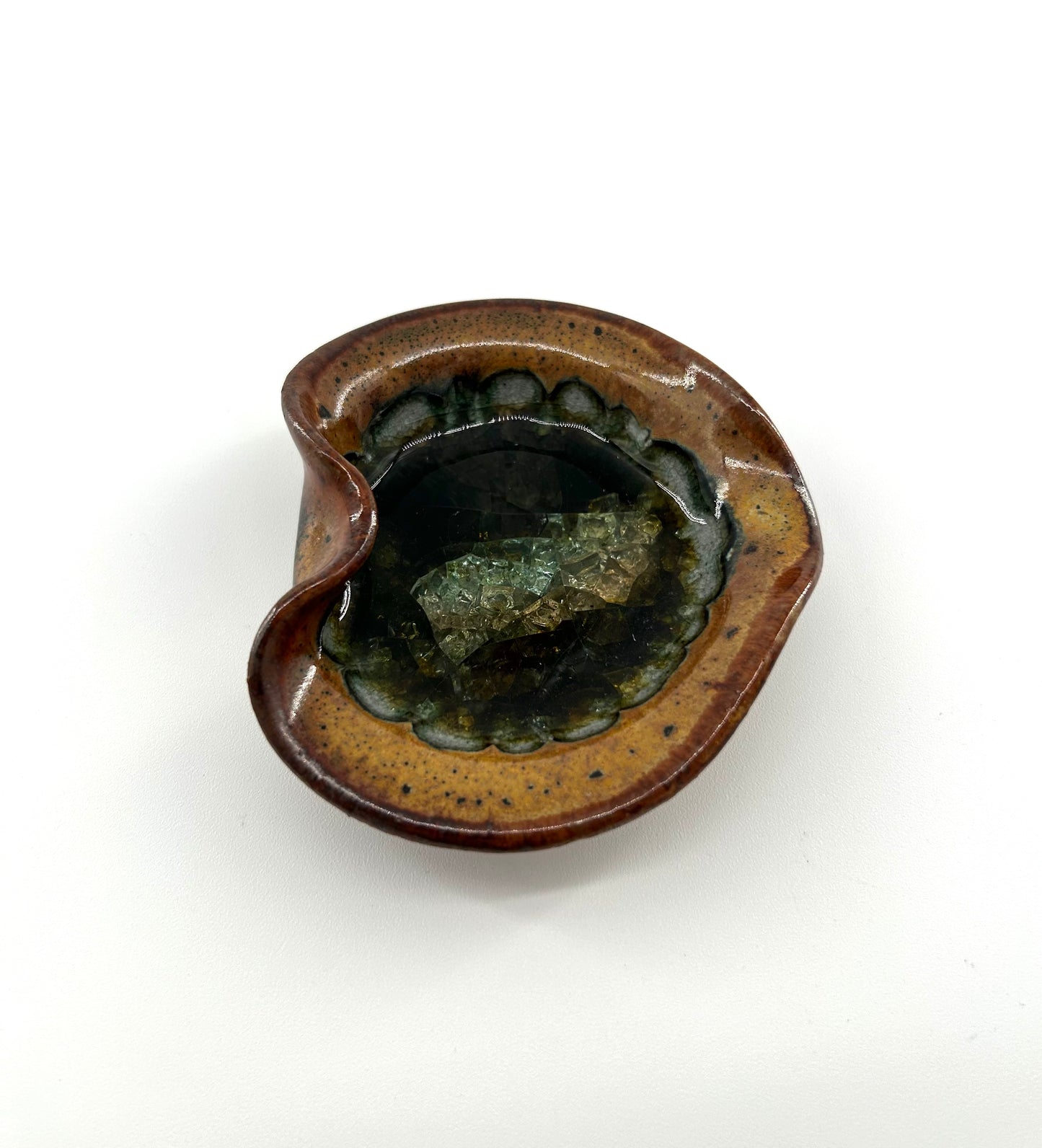 Polished Crackle Glass Inlay Ceramic Dish