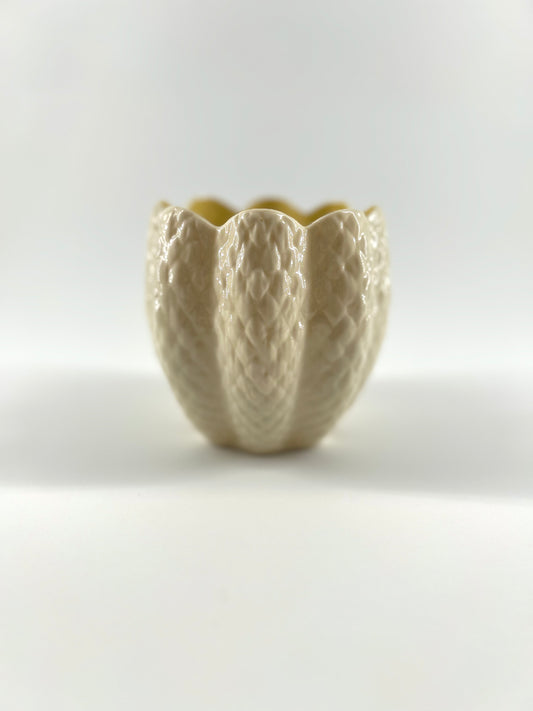 Belleek Limpet Cone Flower Pot