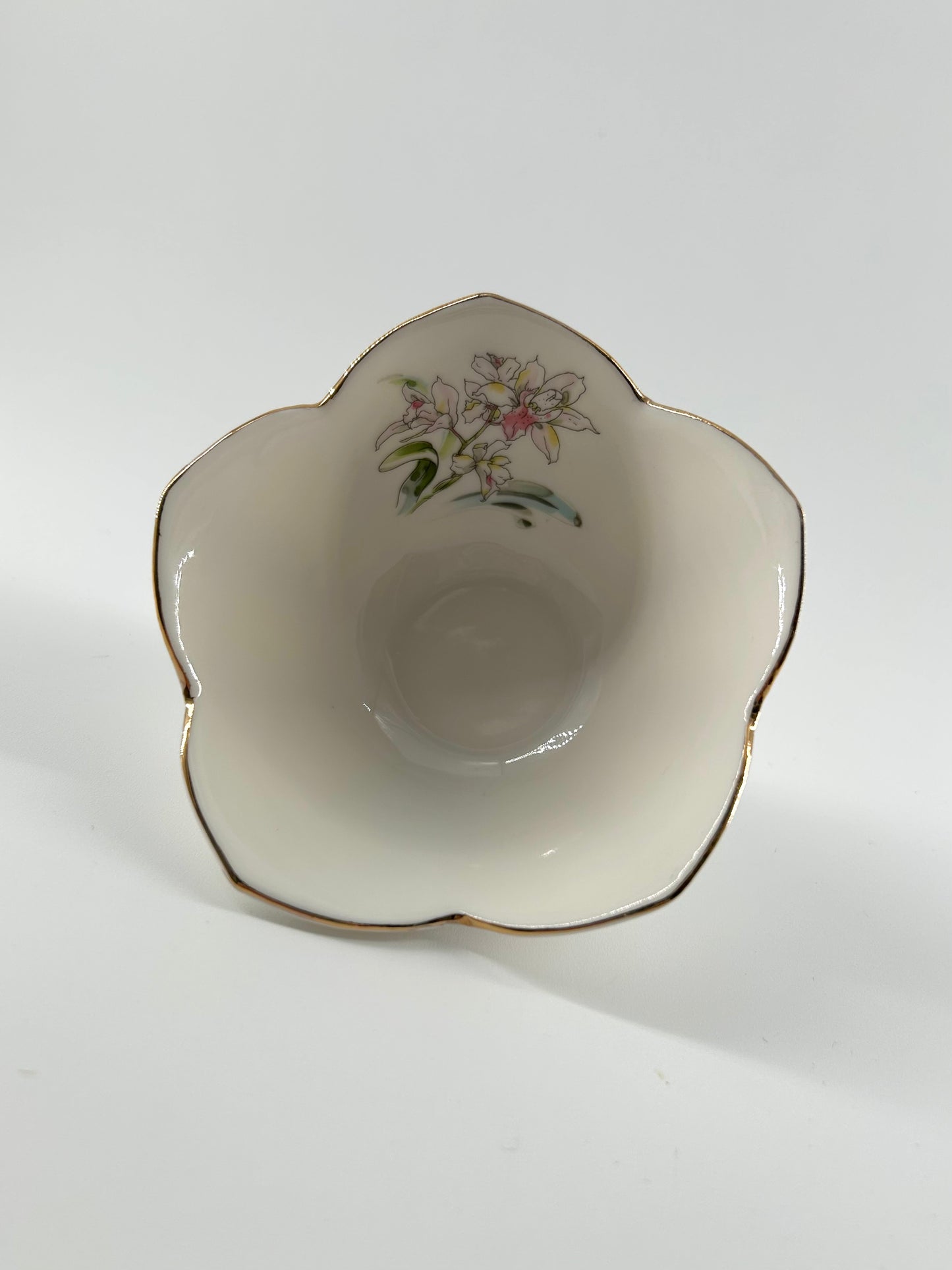 Porcelain Lotus Flower Rice Bowl, Japan